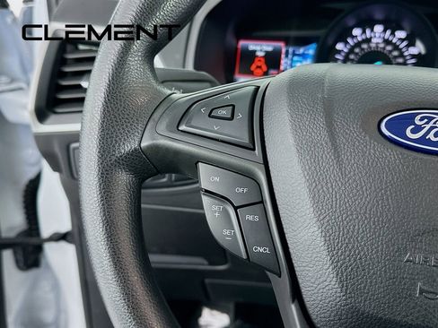 Used 2022 Ford Edge SE w/ Black Appearance Package image 15