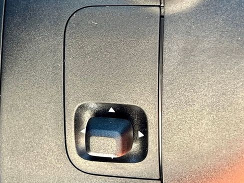 Certified 2022 Mercedes-Benz C 300 4MATIC Sedan image 35