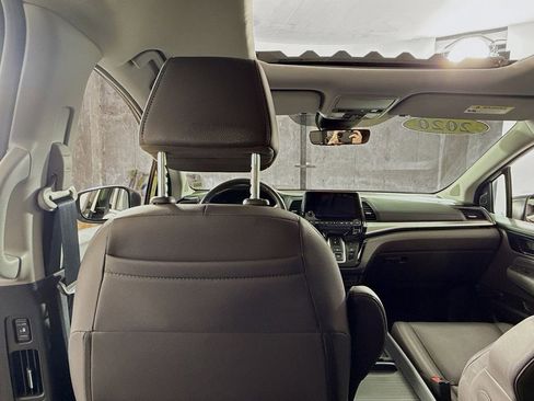 Used 2021 Honda Odyssey Touring image 16
