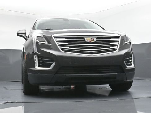 Used 2017 Cadillac XT5 Premium Luxury FWD image 26