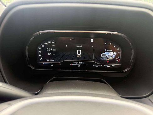 Used 2022 GMC Yukon XL SLT w/ SLT Premium Package AWD/4WD image 18
