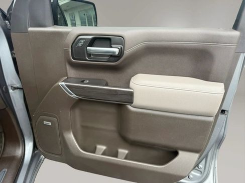 Used 2019 Chevrolet Silverado 1500 LTZ w/ Technology Package AWD/4WD image 54