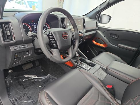 Certified 2026 Nissan Frontier PRO-4X w/ Pro Premium Package AWD/4WD image 15