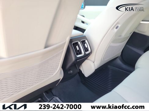 New 2026 Kia Sorento EX FWD image 13