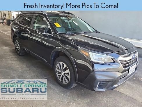 Used 2021 Subaru Outback Premium AWD/4WD image 1