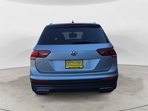 Used 2019 Volkswagen Tiguan SEL R-Line image 4