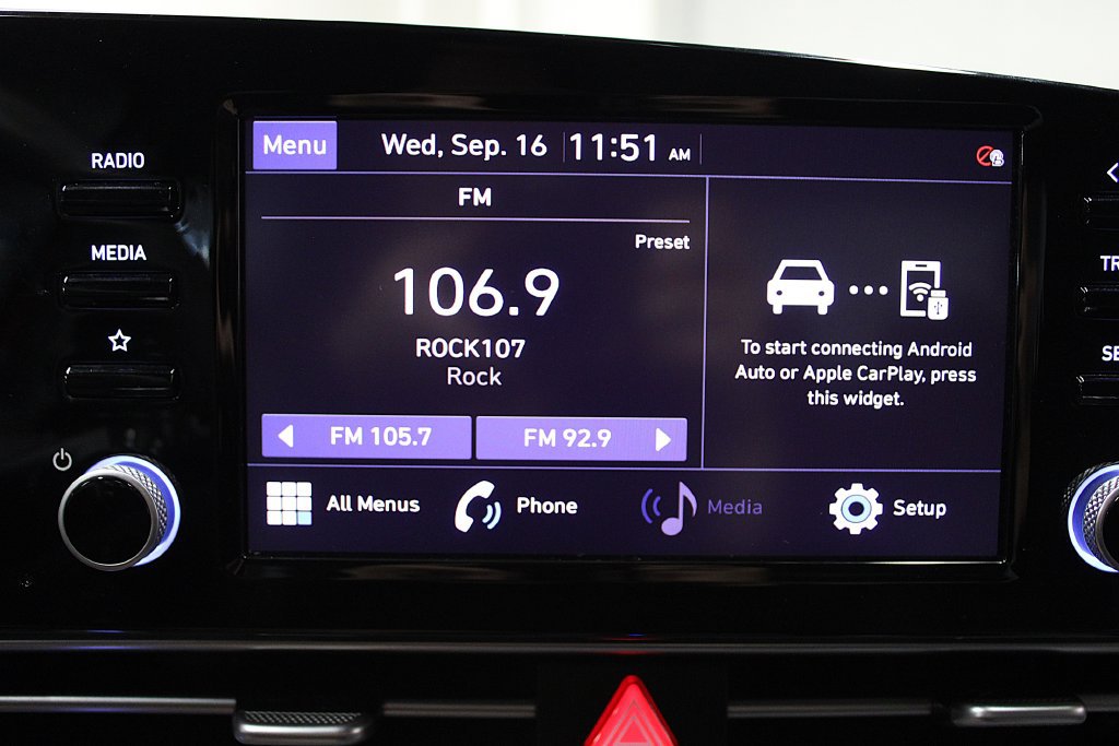 Used 2021 Hyundai Elantra SEL w/ Convenience Package FWD image 17