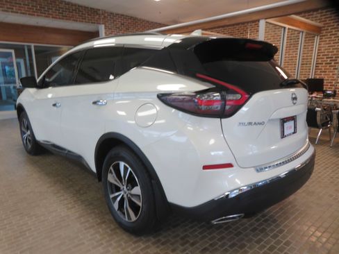 Used 2020 Nissan Murano SV w/ Cargo Package FWD image 6