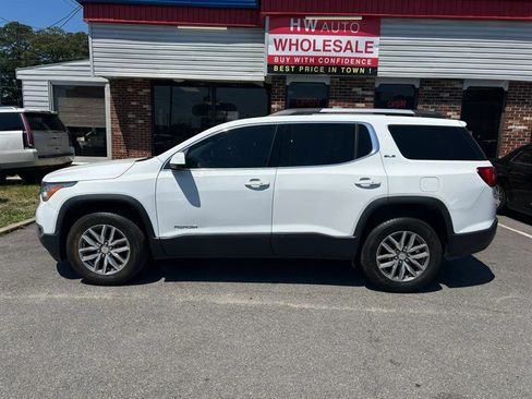 Used 2017 GMC Acadia SLE w/ Driver Alert Package I AWD/4WD image 8