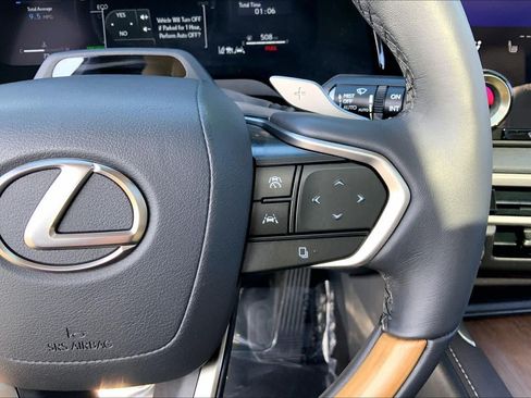 Used 2026 Lexus RX 350 w/ Convenience Package AWD/4WD image 25
