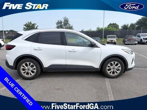 Used 2023 Ford Escape Active w/ Tech Pack #1 FWD image 2