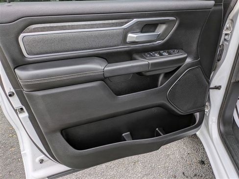 Used 2019 RAM 1500 Big Horn image 18