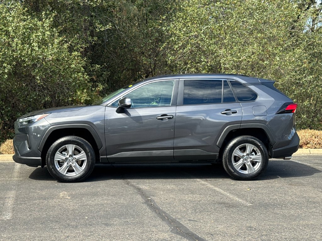 Used 2024 Toyota RAV4 XLE FWD image 8
