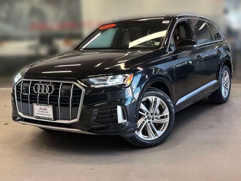 Used 2023 Audi Q7 2.0T Premium w/ Convenience Package AWD/4WD image 2