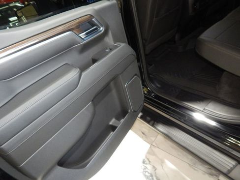 Used 2025 Chevrolet Silverado 1500 RST w/ Convenience Package II image 34