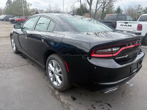 Certified 2022 Dodge Charger SXT w/ Driver Convenience Group AWD/4WD image 5