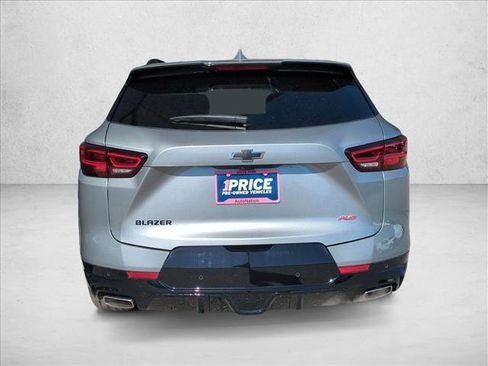 Used 2025 Chevrolet Blazer RS w/ Driver Confidence II Package image 7