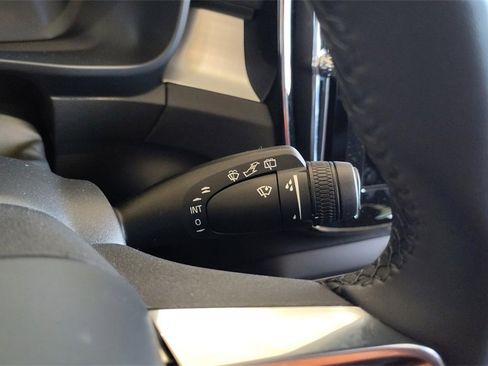 New 2026 Volvo XC40 B5 Ultra w/ Protection Package Premier image 13