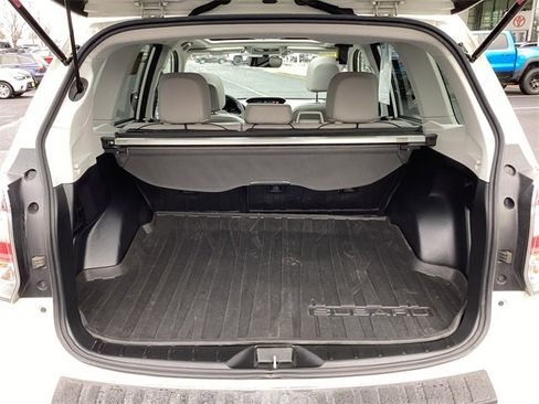 Used 2017 Subaru Forester 2.5i Limited w/ Protection Package #2 image 29