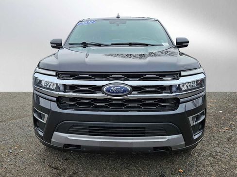 Used 2022 Ford Expedition Limited image 8