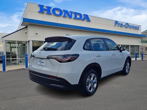 Used 2023 Honda HR-V LX image 4
