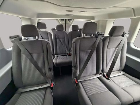 Used 2015 Ford Transit 350 XLT RWD image 19