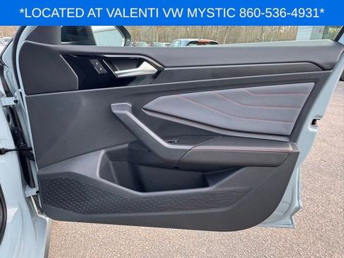 Certified 2025 Volkswagen Jetta GLI Autobahn w/ GLI Black Package image 24