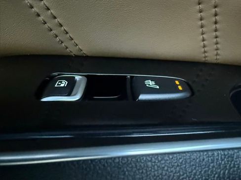 Used 2025 Kia Sorento SX Prestige w/ Olive Brown Leather Package image 44