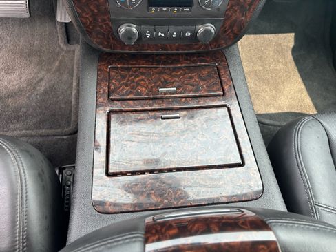 Used 2013 GMC Sierra 2500 Denali image 25