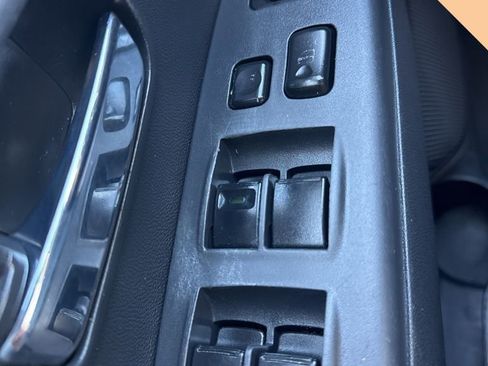 Used 2022 Mitsubishi Outlander Sport LE FWD image 30