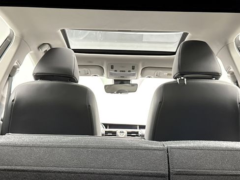 Used 2019 Lexus IS 300 AWD image 17