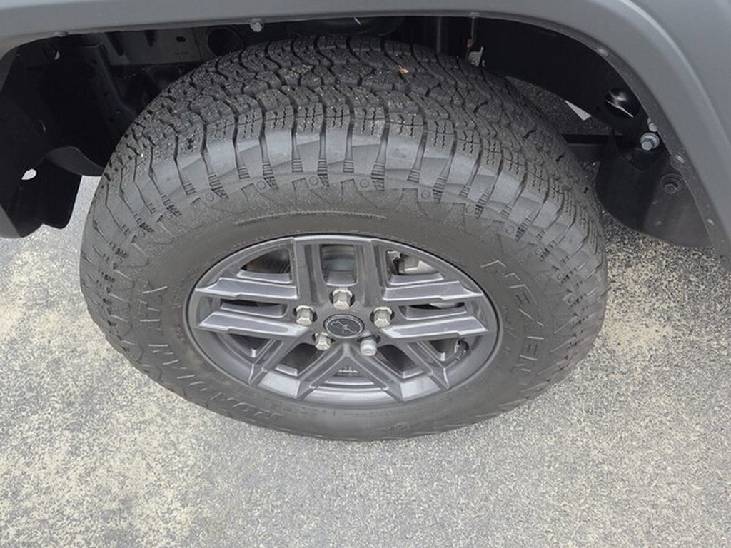 Used 2026 Jeep Wrangler Sport AWD/4WD image 15