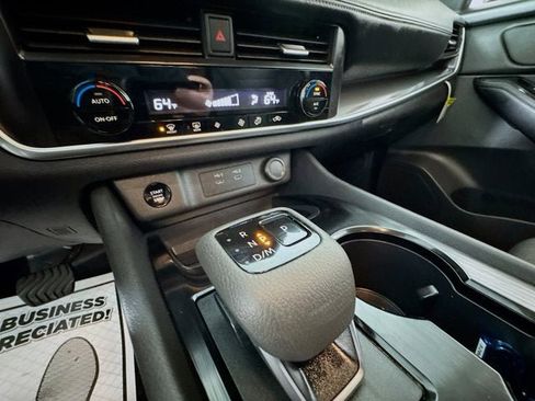 Certified 2026 Nissan Rogue SV image 14