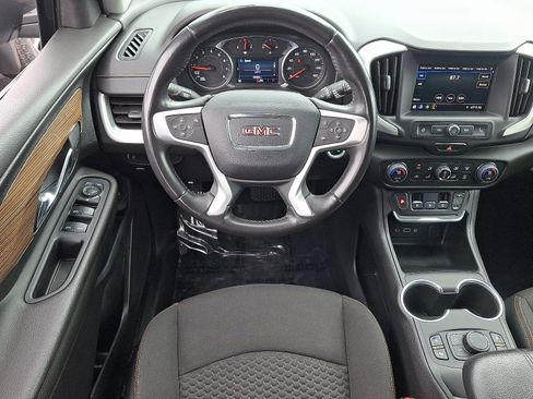 Used 2021 GMC Terrain SLE w/ Driver Convenience Package image 12