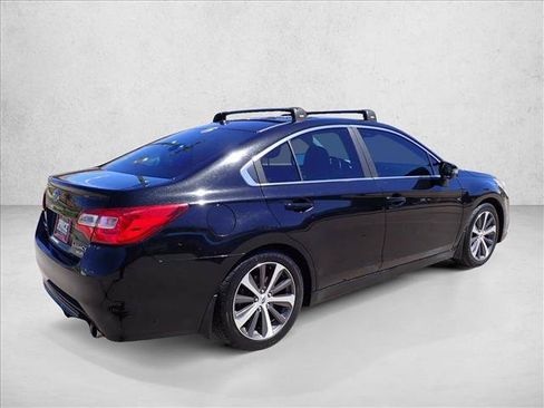 Used 2015 Subaru Legacy 3.6R Limited AWD/4WD image 4