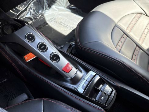 Used 2018 Ferrari 488 Spider RWD image 21