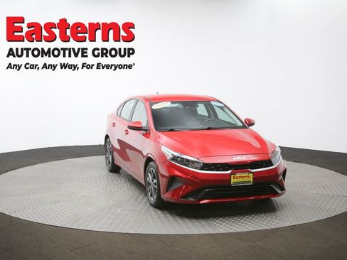 Used 2023 Kia Forte LXS image 49