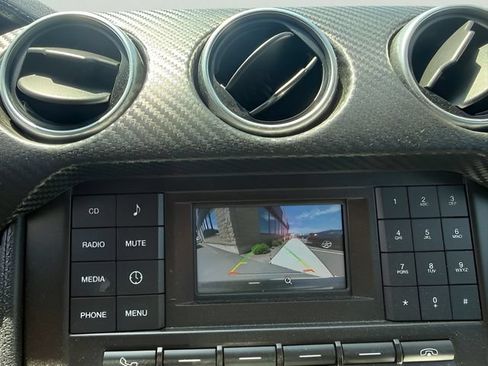 Used 2018 Ford Mustang Coupe w/ Black Accent Pkg RWD image 12
