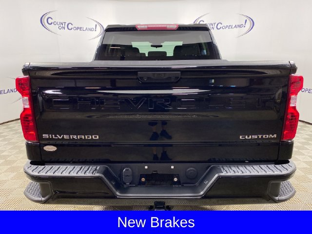Certified 2022 Chevrolet Silverado 1500 Custom Trail Boss AWD/4WD image 5