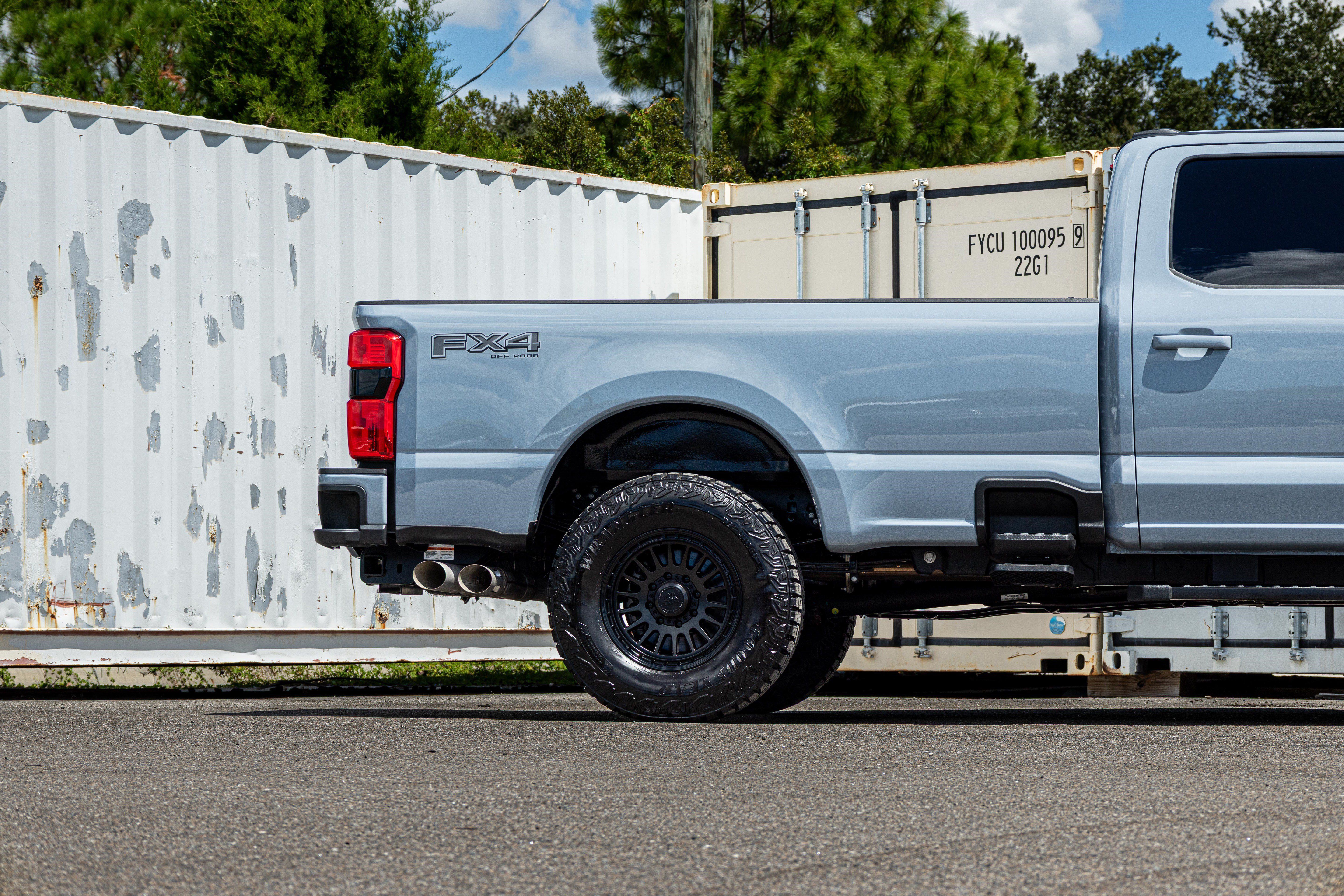 Used 2025 Ford F250 Lariat w/ Lariat Ultimate Package AWD/4WD image 25