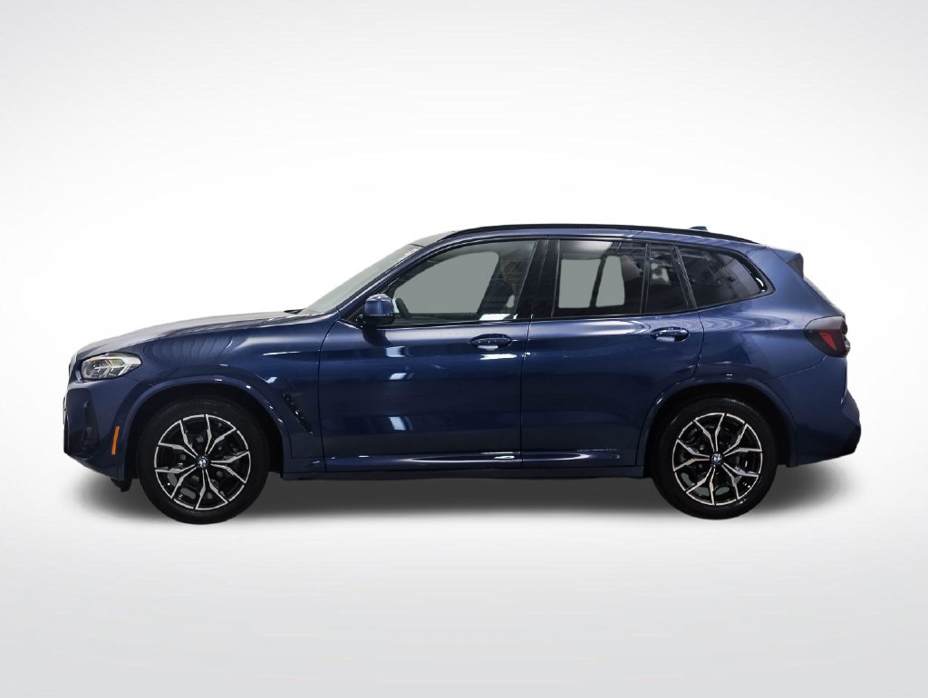 Certified 2024 BMW X3 xDrive30i w/ Premium Package AWD/4WD image 2
