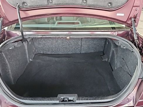 Used 2011 Lincoln MKZ image 18