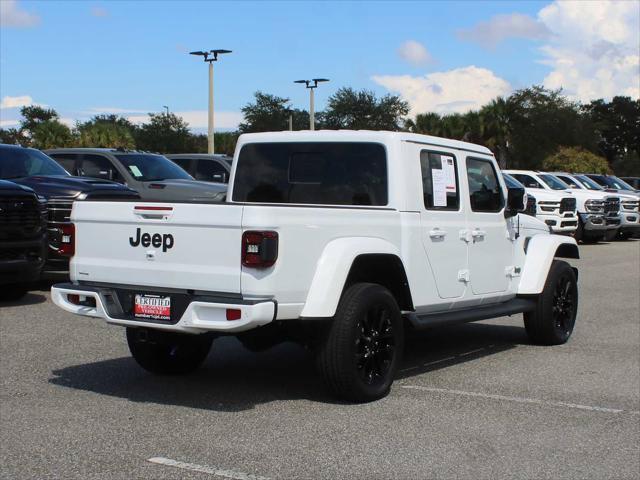 Certified 2023 Jeep Gladiator Overland AWD/4WD image 3