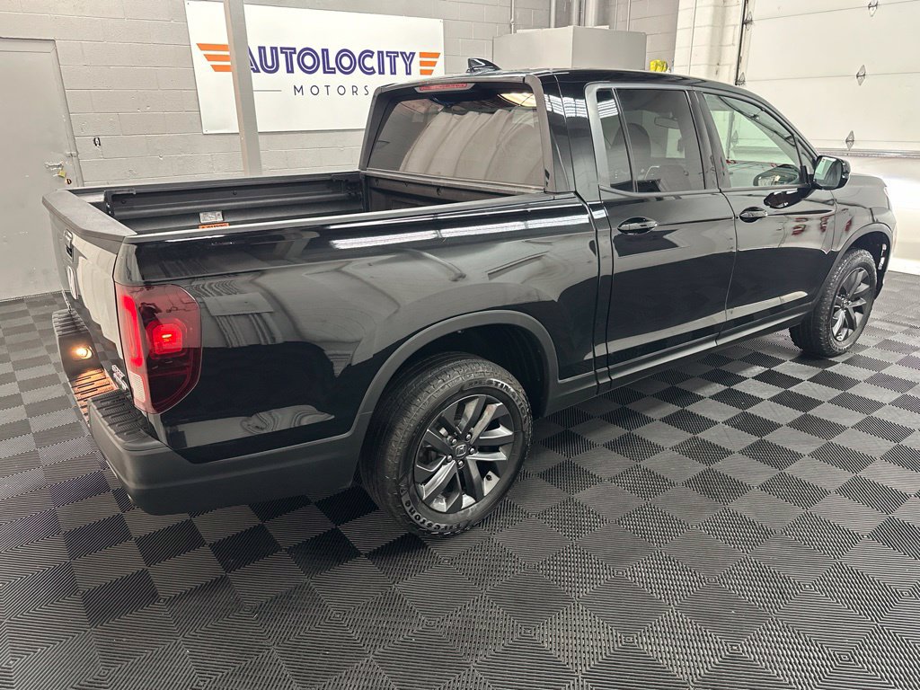 Used 2023 Honda Ridgeline Sport image 10