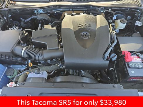 Used 2022 Toyota Tacoma SR5 w/ Technology Package AWD/4WD image 36