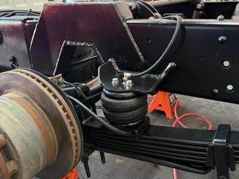 Used 2007 Chevrolet Silverado 3500 2WD Crew Cab w/ Heavy-Duty Power Package image 8