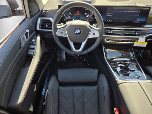 New 2026 BMW X7 xDrive40i image 12