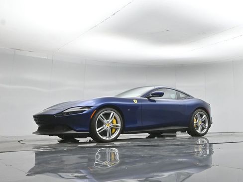 Used 2023 Ferrari Roma RWD image 51