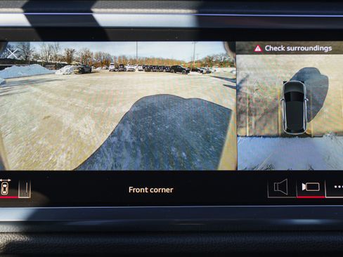 Certified 2023 Audi Q3 2.0T Premium Plus w/ Premium Plus Package image 14