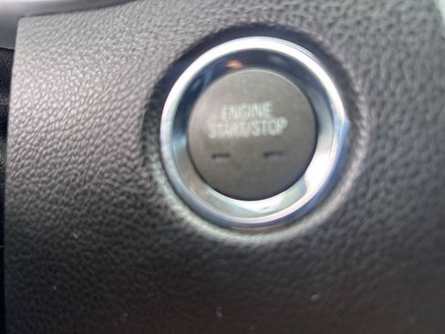 Used 2012 Cadillac SRX Performance FWD image 17